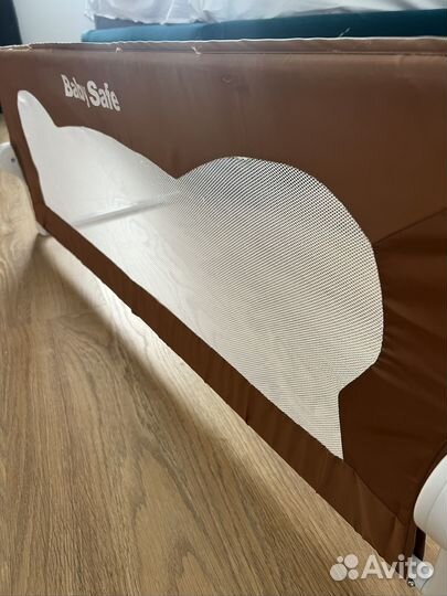 Защитный бортик для кровати 140 Baby Safe
