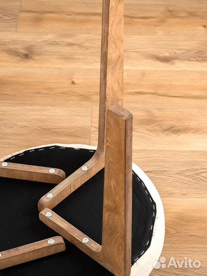 Стулья для дома и кафе