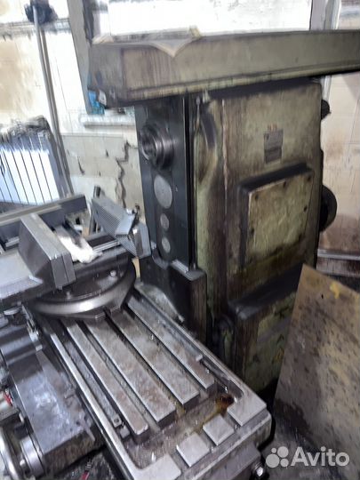 Фрезерный станок 6р82