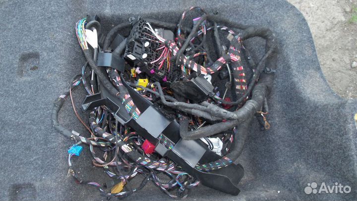 Шкода октавия а7 проводка под торпедная МКПП 1.6 л