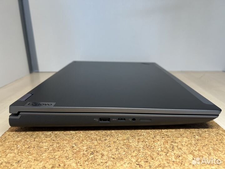 Lenovo ThinkPad P16 Gen 2 4K LTE i9-13950HX/64/4T