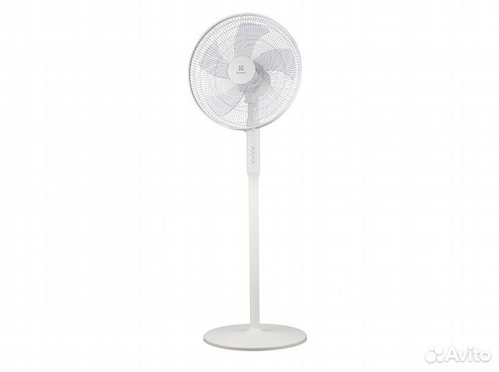 Вентилятор напольный Electrolux EFF-1006