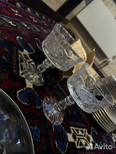 Хрустальная конфетница