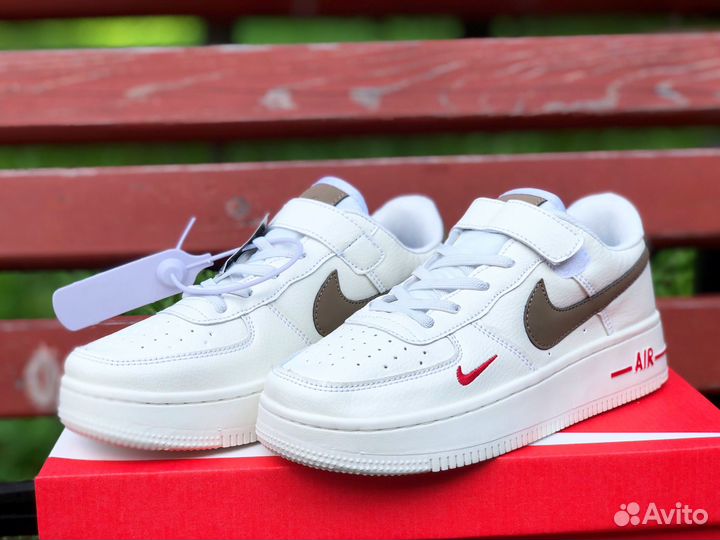 Кроссовки Nike Air Force 1