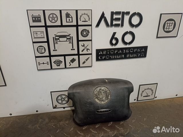 Подушка безопасности в рулевое колесо VW Golf 4