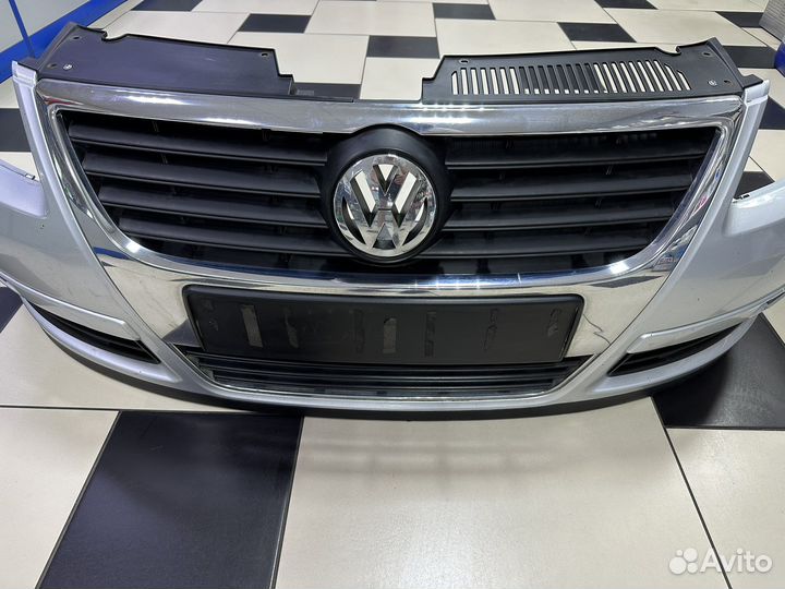 Бампер передний Volkswagen Passat B6