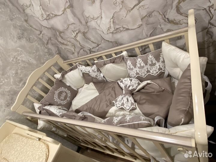 Бортики в детскую кроватку сатин люкс