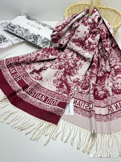 Палантин christian dior