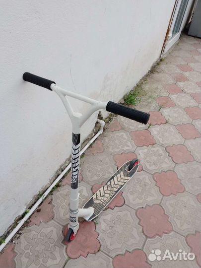 Трюковой самокат