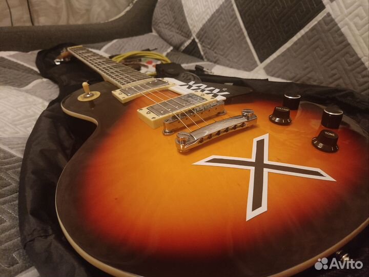 Электрогитара Les Paul