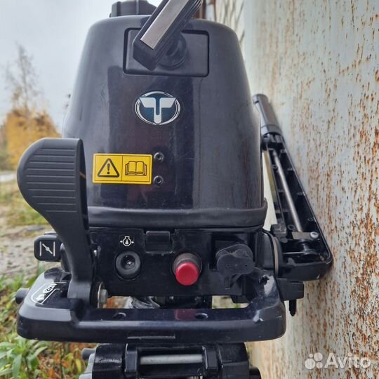 Лодочный мотор Tohatsu 5 лс 4т