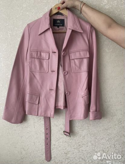Кожаная куртка розовая