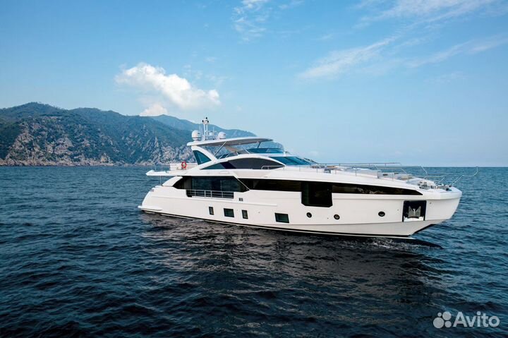Моторная яхта Azimut Grande 32 Metri, 2025