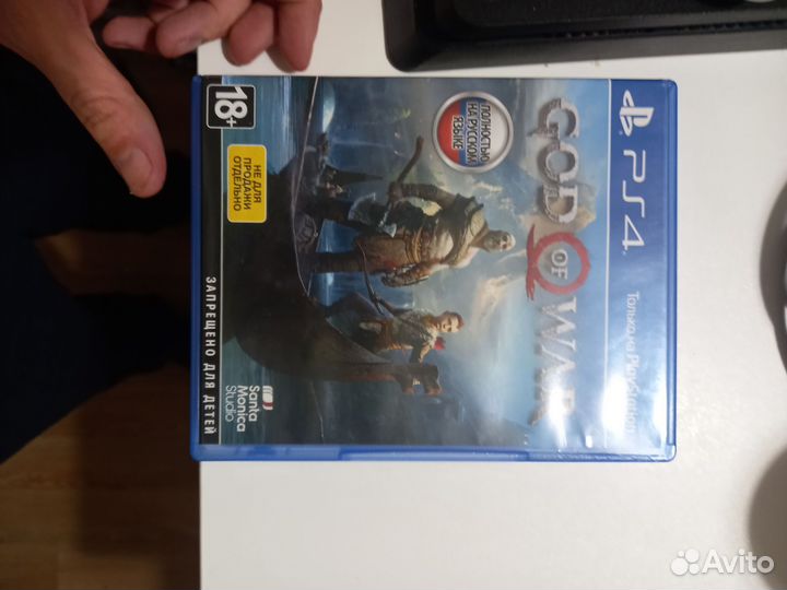Sony playstation 4 slim