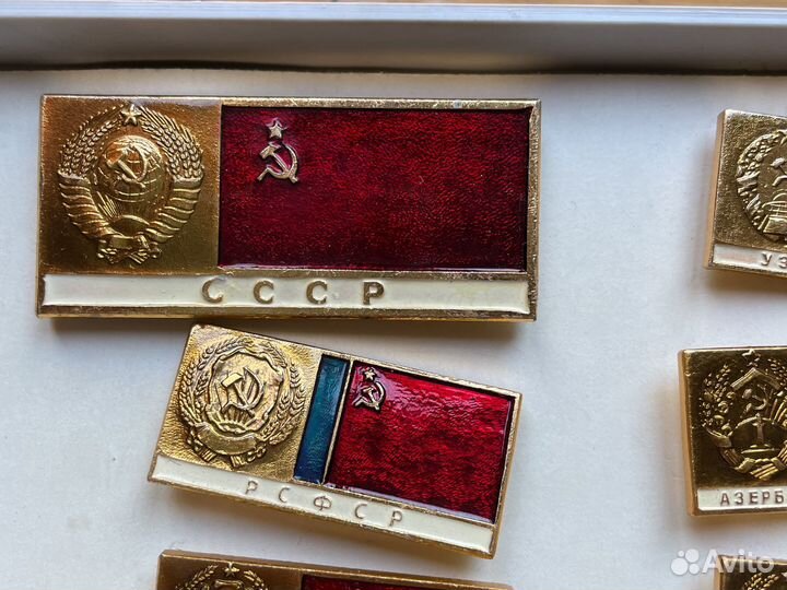 Полный набор значков 