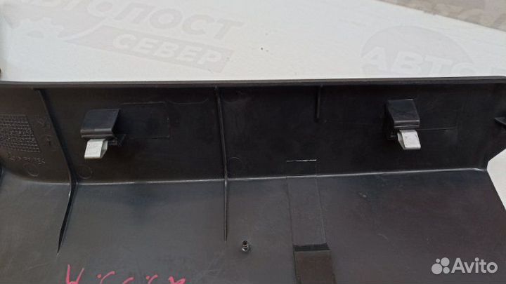 Накладка порога (внутренняя) задняя правая Porsche