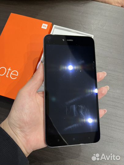 Телефон Xiaomi note 5A