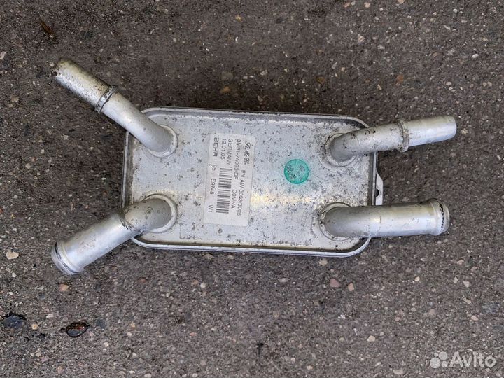 Радиатор АКПП Volvo V50 MW. MS 3M517A095DE