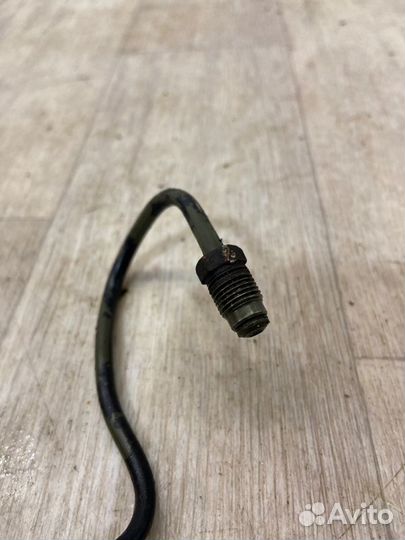 Тормозная трубка задняя левая Mitsubishi Lancer 9