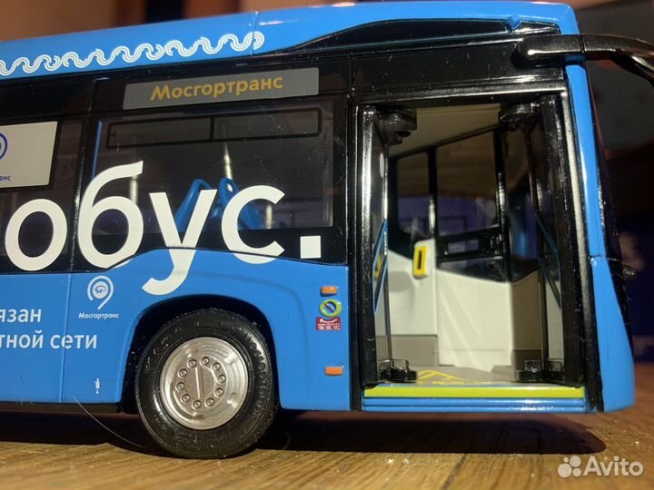 Модель автобуса электробус камаз 1:43