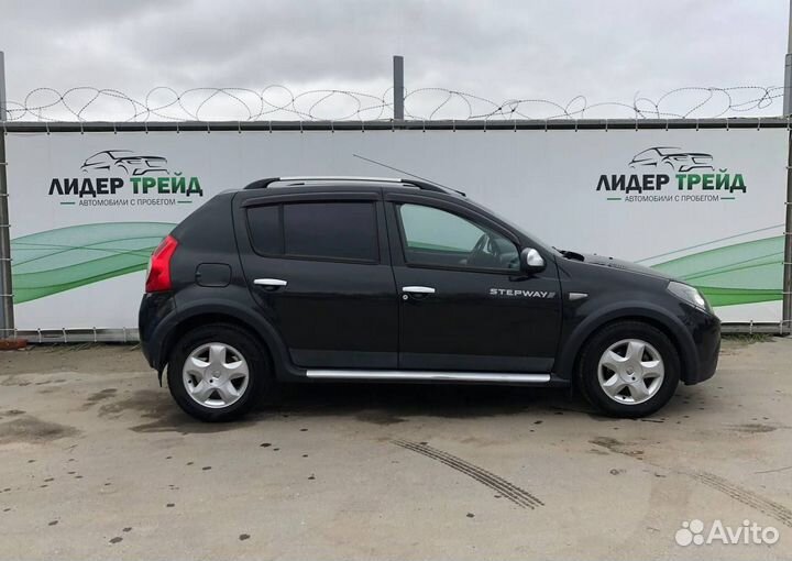 Renault Sandero Stepway 1.6 МТ, 2013, 157 293 км