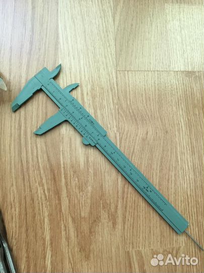 Штангенциркуль, 150 мм, пластик