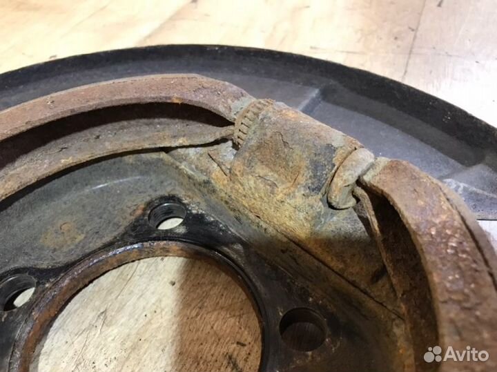 Механизм колодок задний левый Mazda Cx-9 3.7 2012