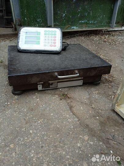 Весы напольные электронные