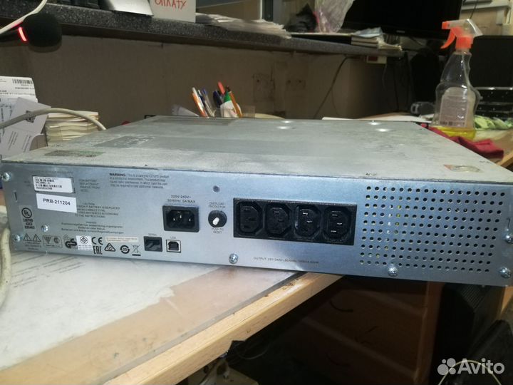 Бесперебойник APC SMC1000I-2U