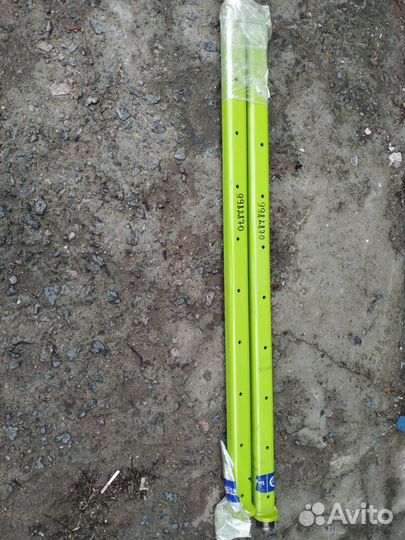 0009982890 Claas Держатель граблины