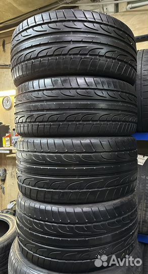 Dunlop SP Sport Maxx 255/35 R20 и 285/30 R20