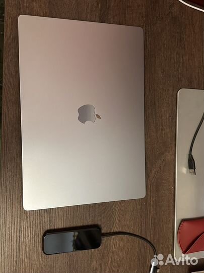 Apple MacBook Pro 16