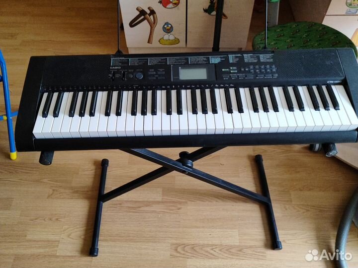 Синтезатор Casio CTK-1100