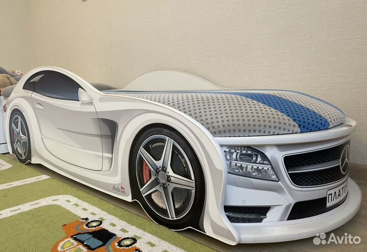 Детская кровать-машинка Мебелев