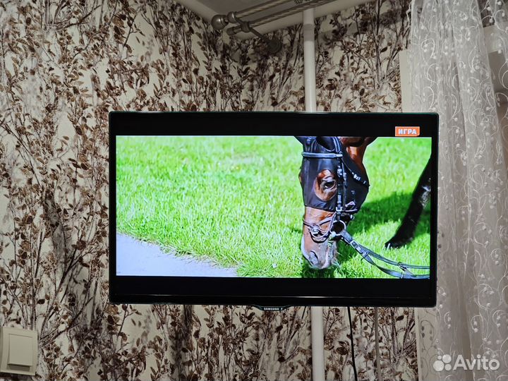 Телевизор samsung