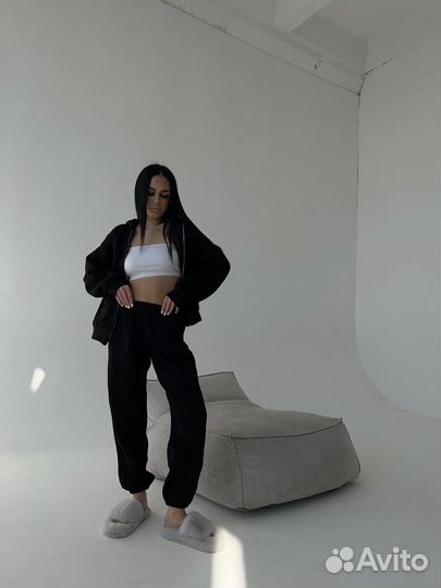 Костюм спортивный женский