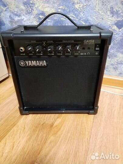Комбоусилитель yamaha GA 15 II
