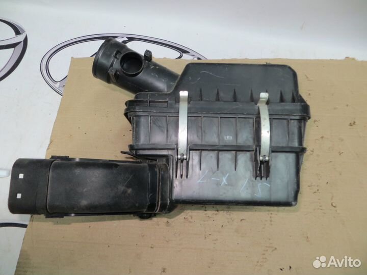 Корпус воздушного фильтра Mitsubishi Lancer 10 2,0