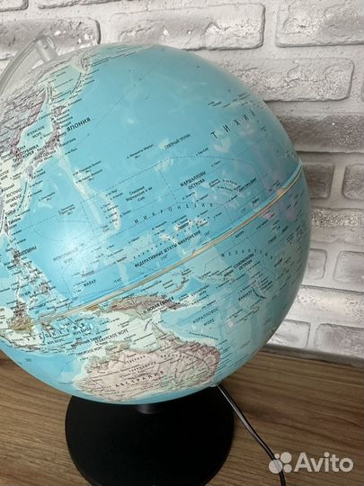 Глобус с подсветкой диаметр 32