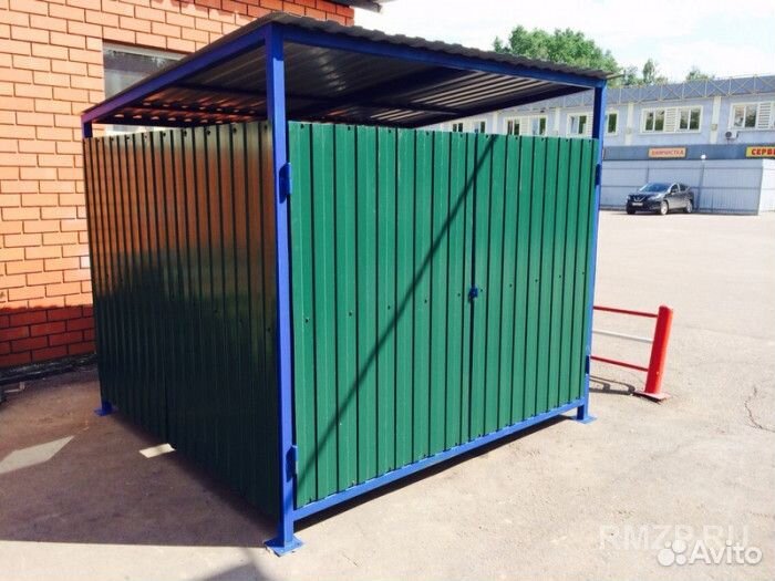 Контейнерная площадка для мусора