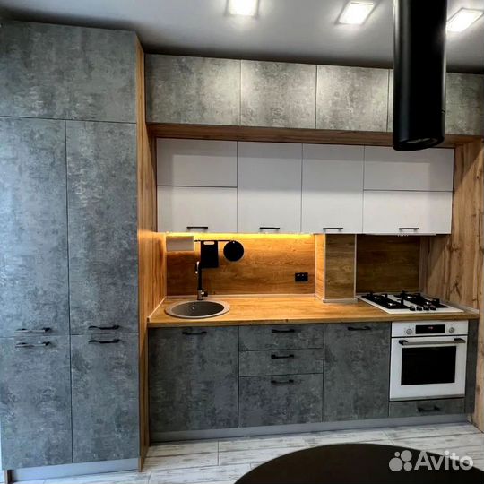 Кухонный гарнитур на заказ под ключ