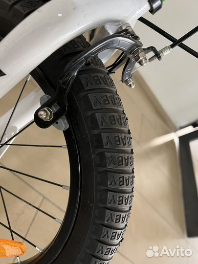 Детский велосипед royal baby 16