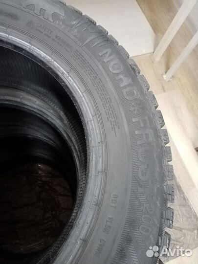 Gislaved Nord Frost 200 215/60 R16