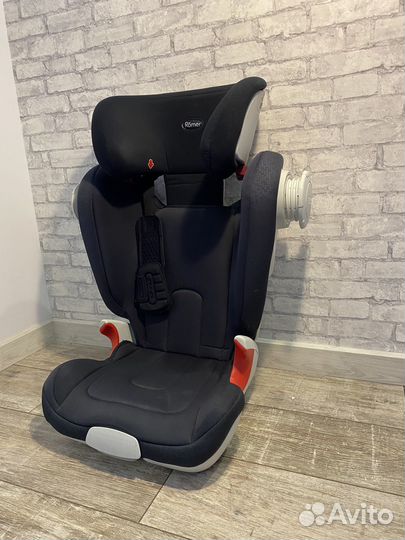Детское автокресло 15 до 36 кг