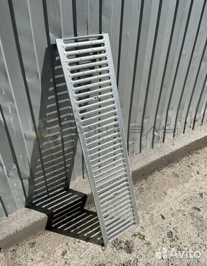 Лоток водоотводный