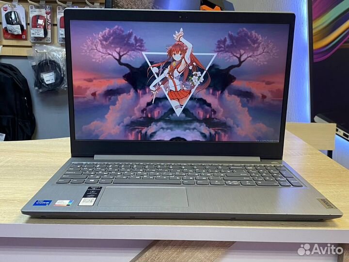 Шустрый Lenovo Core i5 8гб озу 512gb SSD