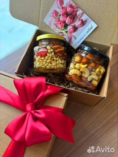 Подарочные наборы