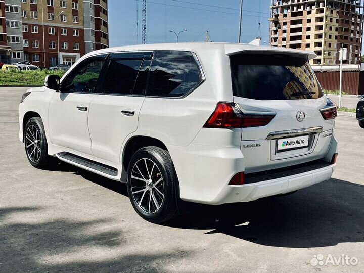 Lexus LX 4.5 AT, 2019, 313 000 км