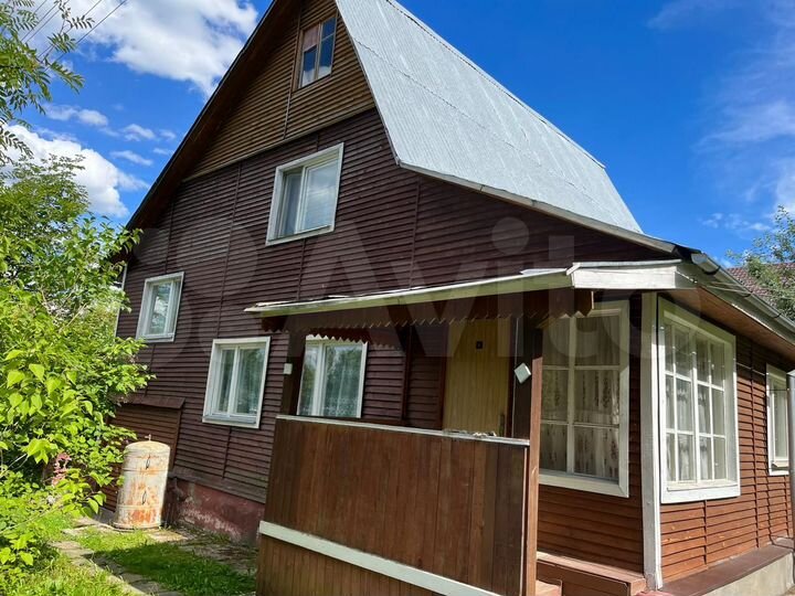 Дача 181,1 м² на участке 6 сот.