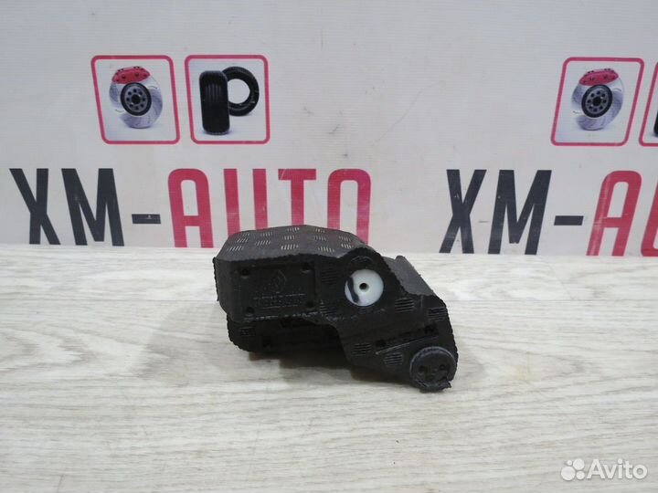 Абсорбер Renault Sandero 2